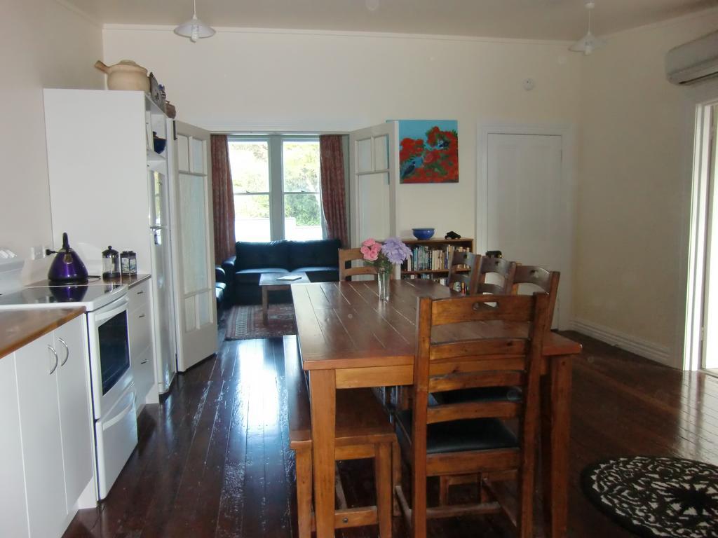 Oamaru Green Cottage Holiday home